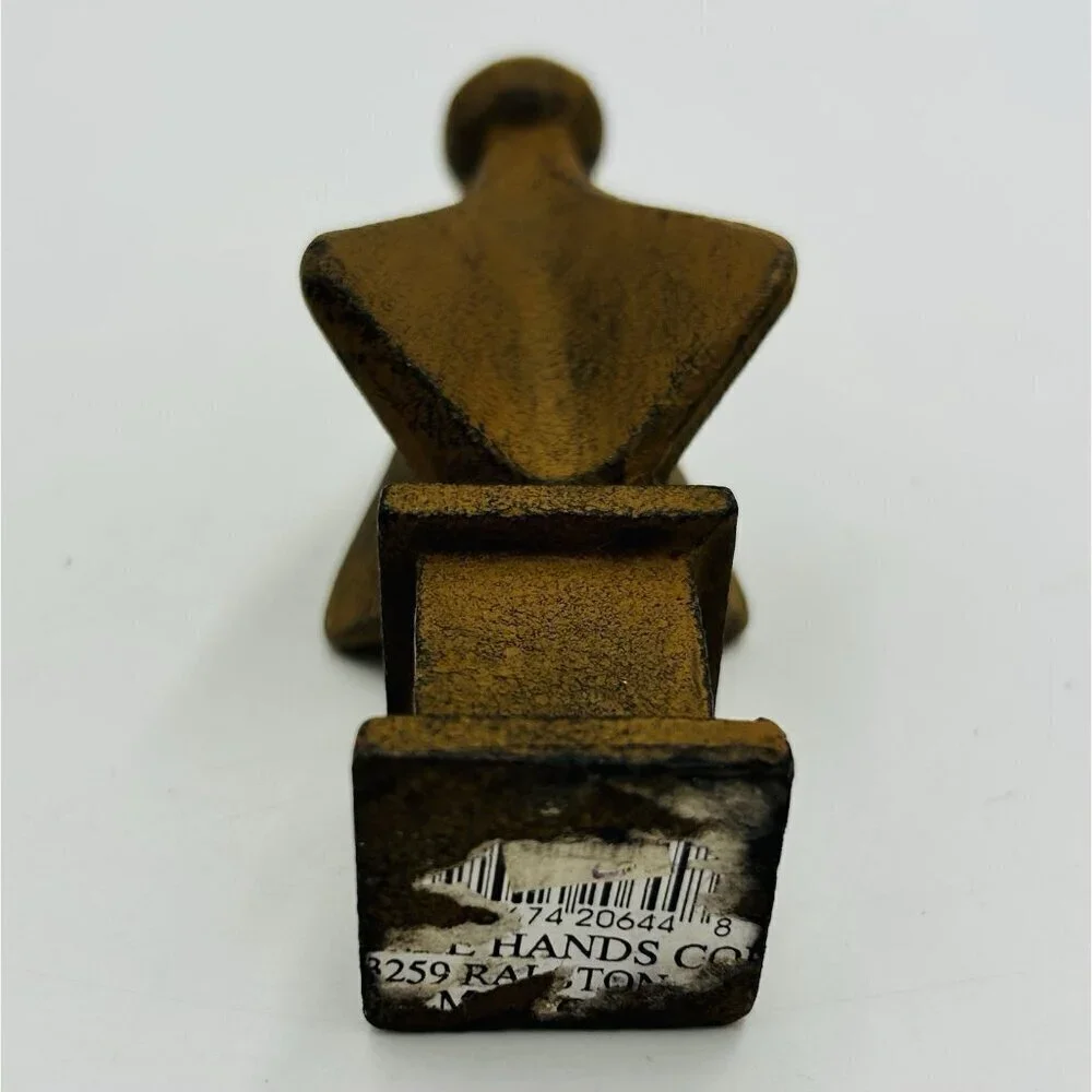Unbranded salvaged cast